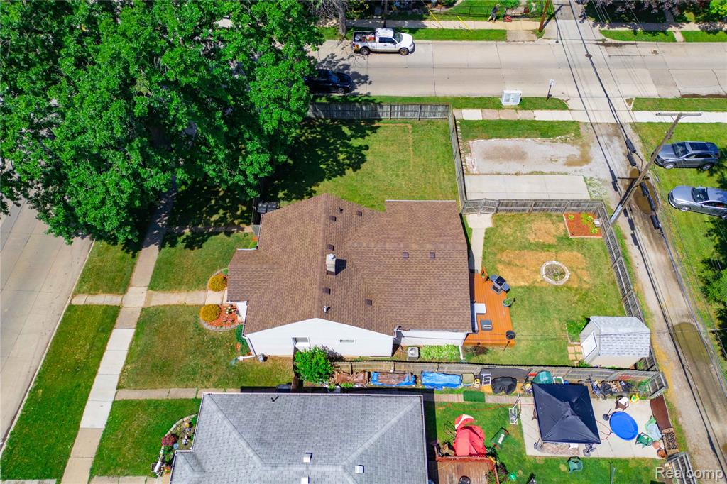 826 Goddard Street, Wyandotte, MI 48192 — Photo 27