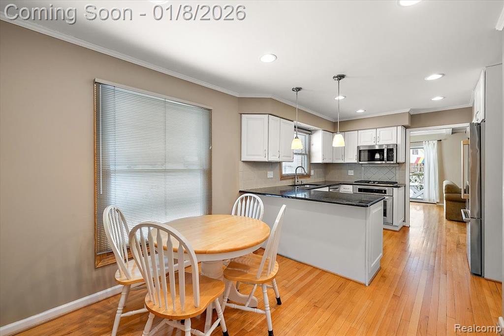 52330 Scotch Pine Court, Shelby Twp, MI 48316 — Photo 15