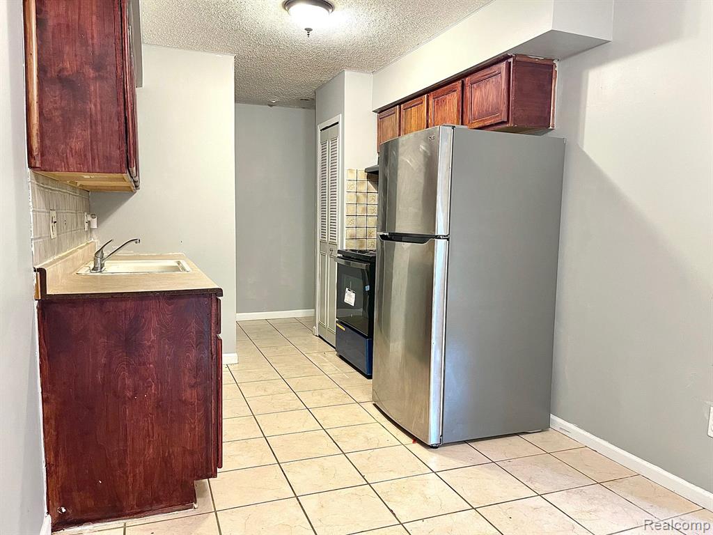 39554 OLD DOMINION Drive, Clinton Twp, MI 48038 — Photo 5