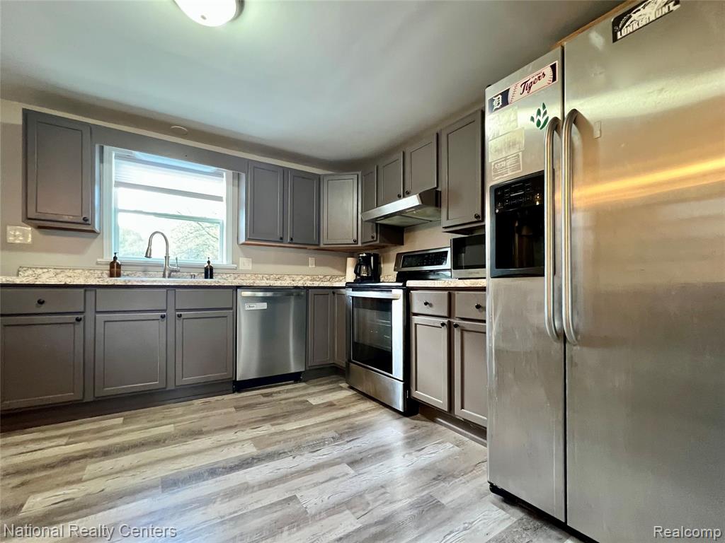 7444 Rory Street, Grand Blanc, MI 48439 — Photo 14