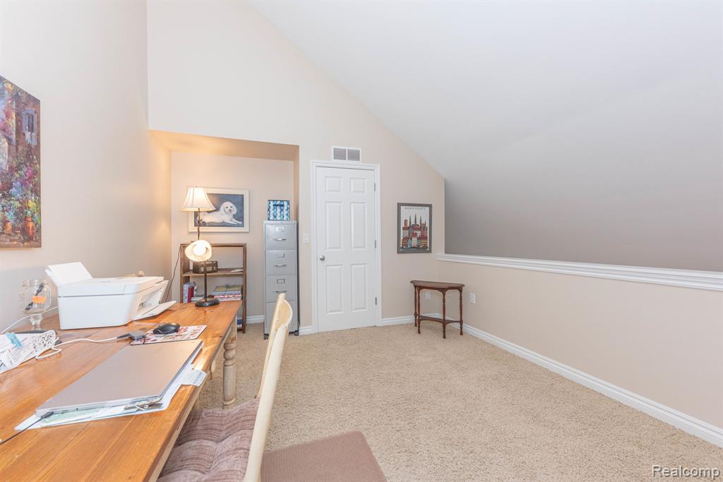21118 E GLEN HAVEN Circle, Northville, MI 48167 — Photo 15
