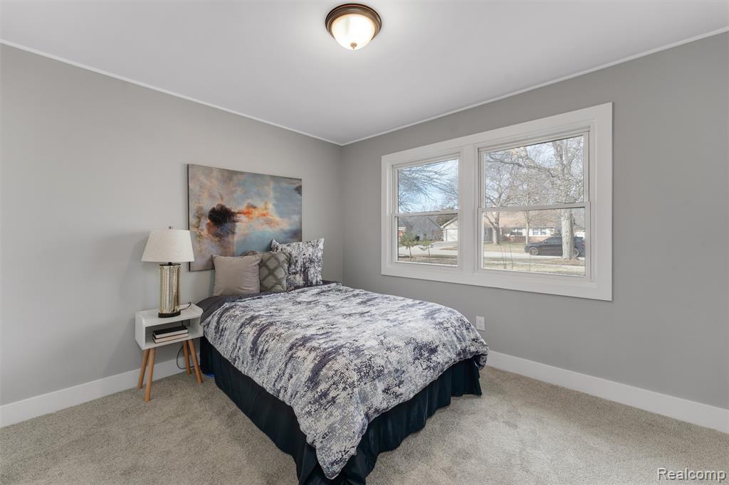 4824 Hyde Park Drive, Troy, MI 48085 — Photo 19