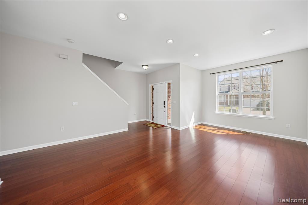 42613 Meridian Drive, Sterling Heights, MI 48313 — Photo 5