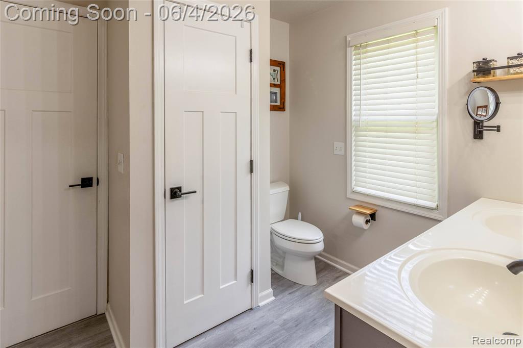 12621 Golden Oaks Drive, Milford, MI 48380 — Photo 41