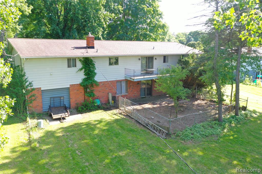 1154 Beth Drive, Lapeer, MI 48446 — Photo 3