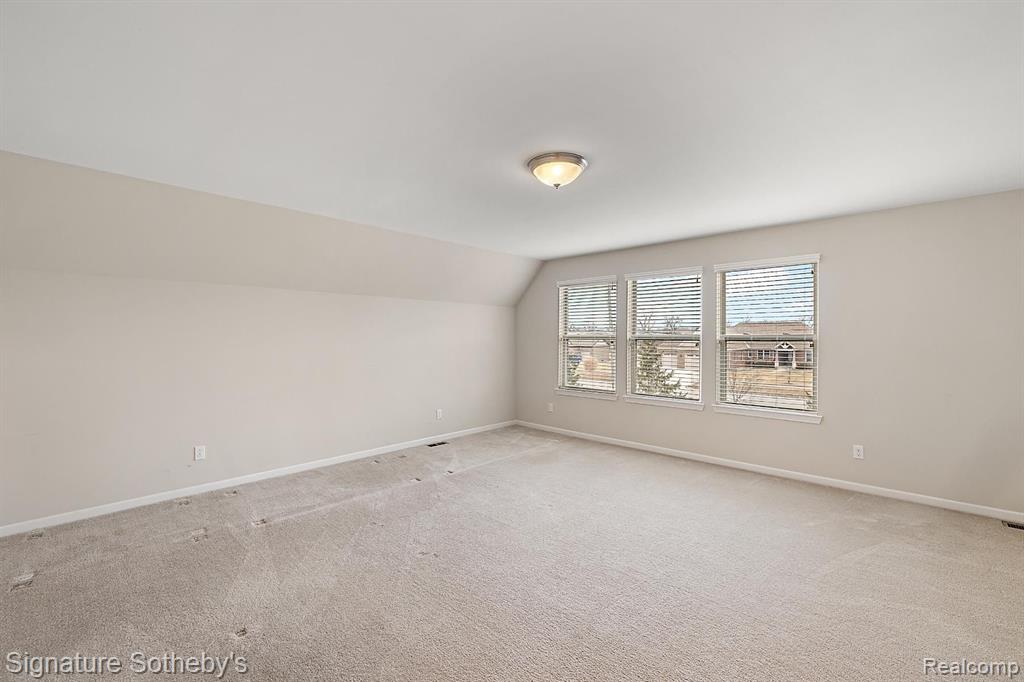 50472 SCARBOROUGH Road, Canton, MI 48188 — Photo 22