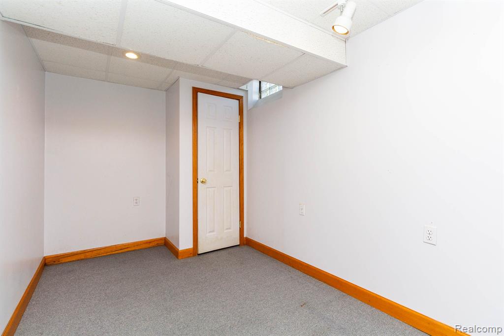 53071 SPRINGHILL MEADOWS Drive, Macomb, MI 48042 — Photo 43