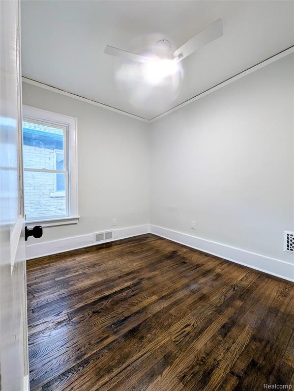 1932 Gladstone Street, Detroit, MI 48206 — Photo 14