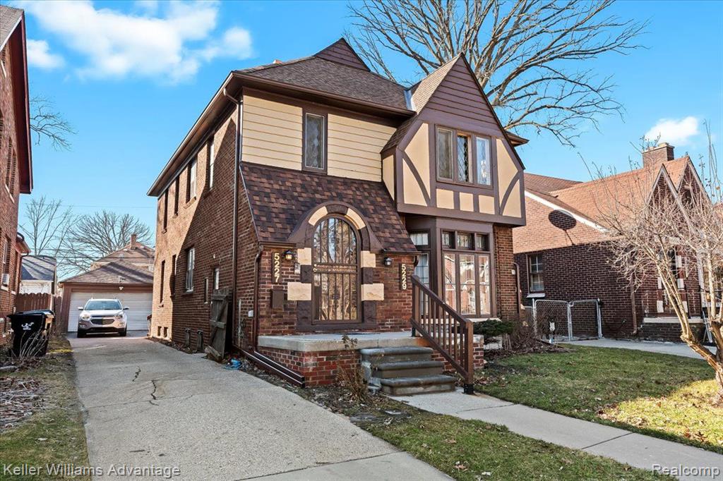5227 COURVILLE Street, Detroit, MI 48224 — Photo 4
