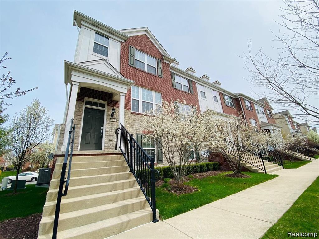 44685 Ellery Lane, Novi, MI — front exterior