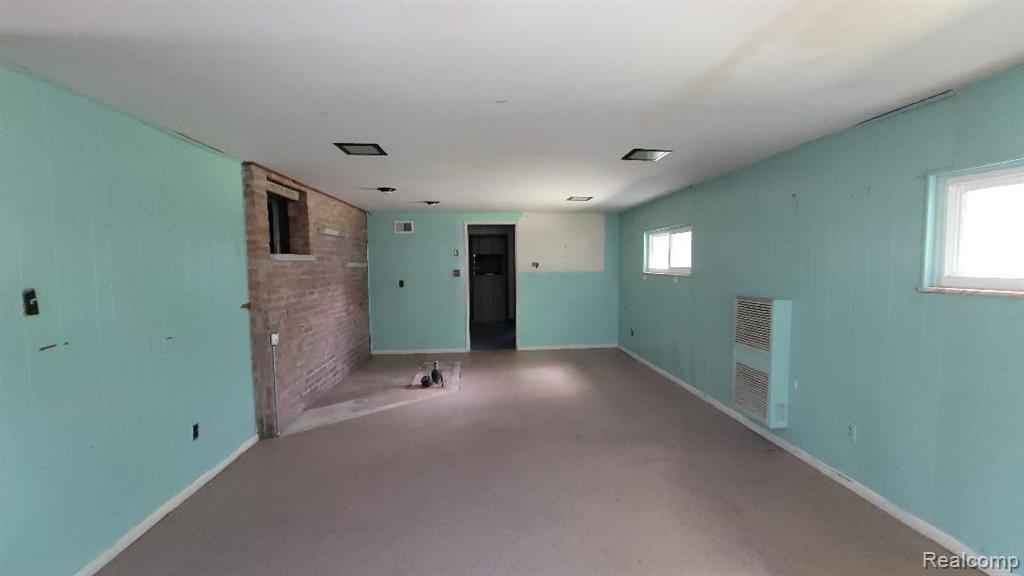 30185 Carl Street, New Haven, MI 48048 — Photo 8