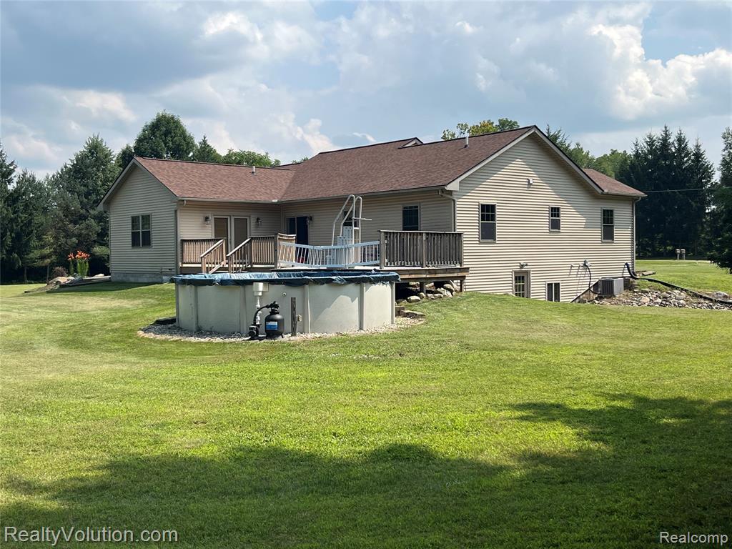 5885 Skyview Drive, Imlay City, MI 48444 — Photo 39