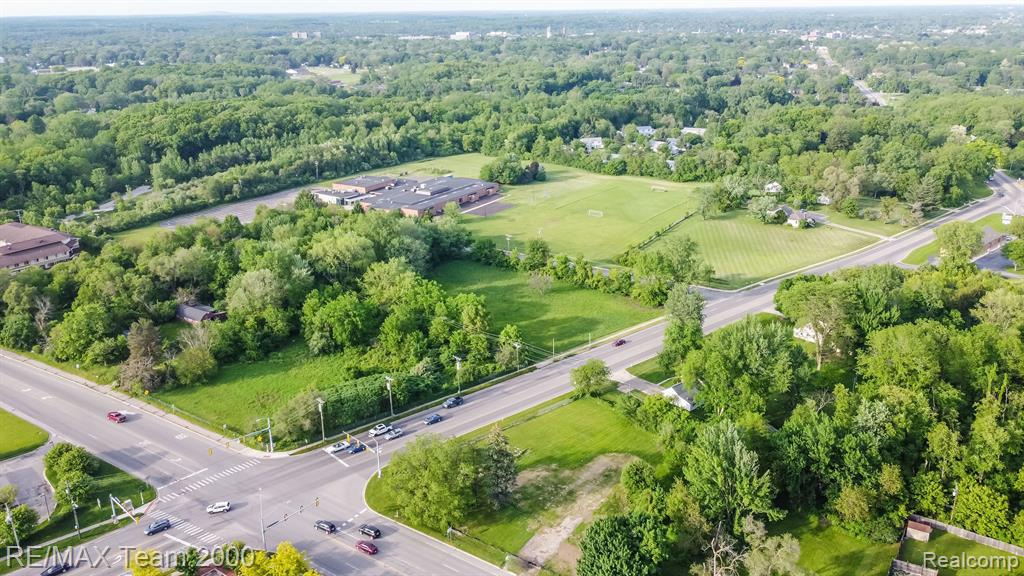 617 S HEWITT Road, Ypsilanti, MI 48197 — Photo 4