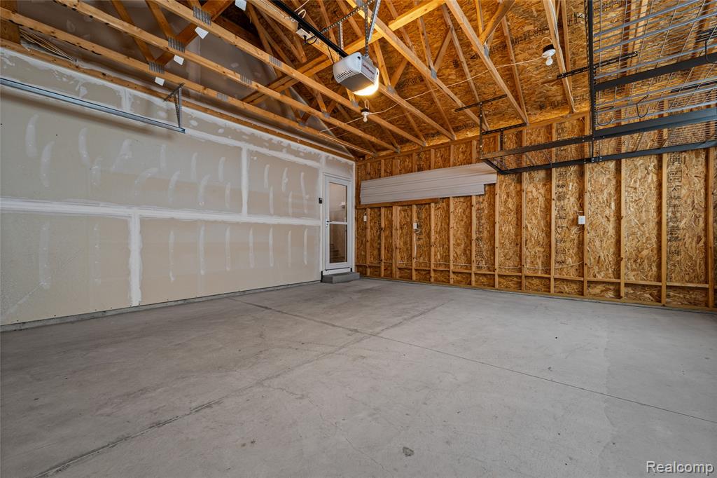 7158 Primrose Lane, Grand Blanc, MI 48439 — Photo 29