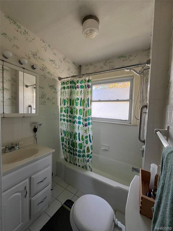 712 Sanford Street, Lansing, MI 48906 — Photo 8