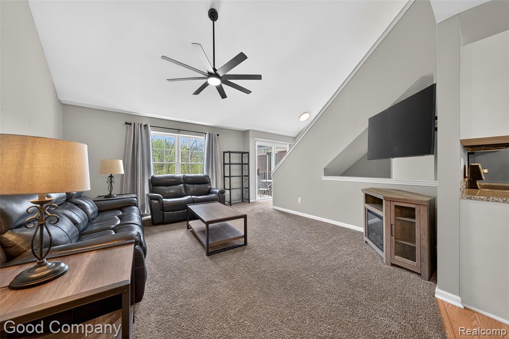 2854 Cottonwood Drive, B, Waterford, MI 48328 — Photo 4