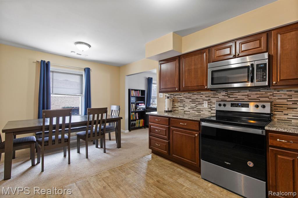 5503 NORTHLAWN Drive, Sterling Heights, MI 48310 — Photo 8