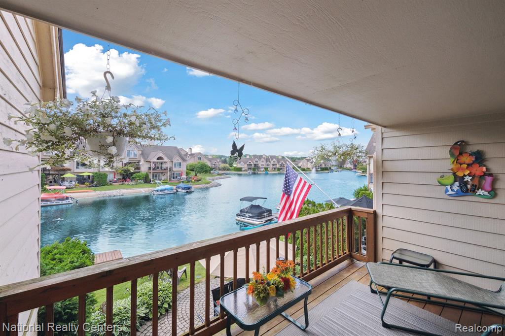 47704 BLUE HERON Drive S, Northville, MI 48168 — Photo 20