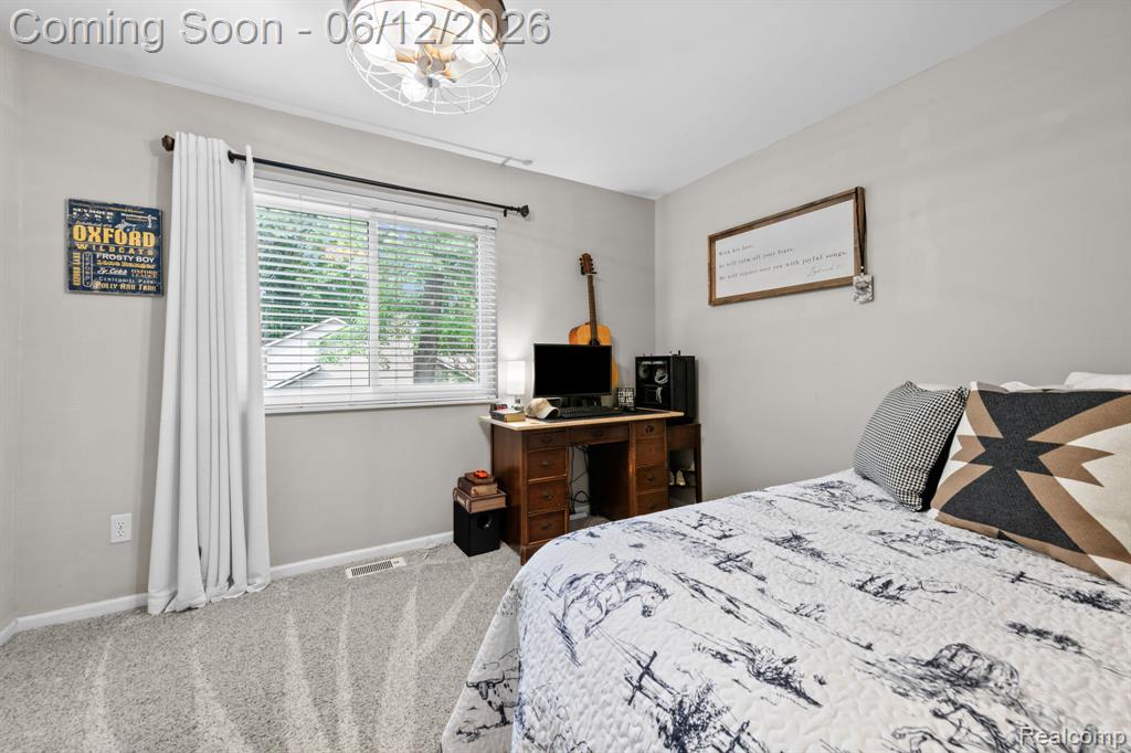 2285 Somerville Drive, Oxford, MI 48371 — Photo 38