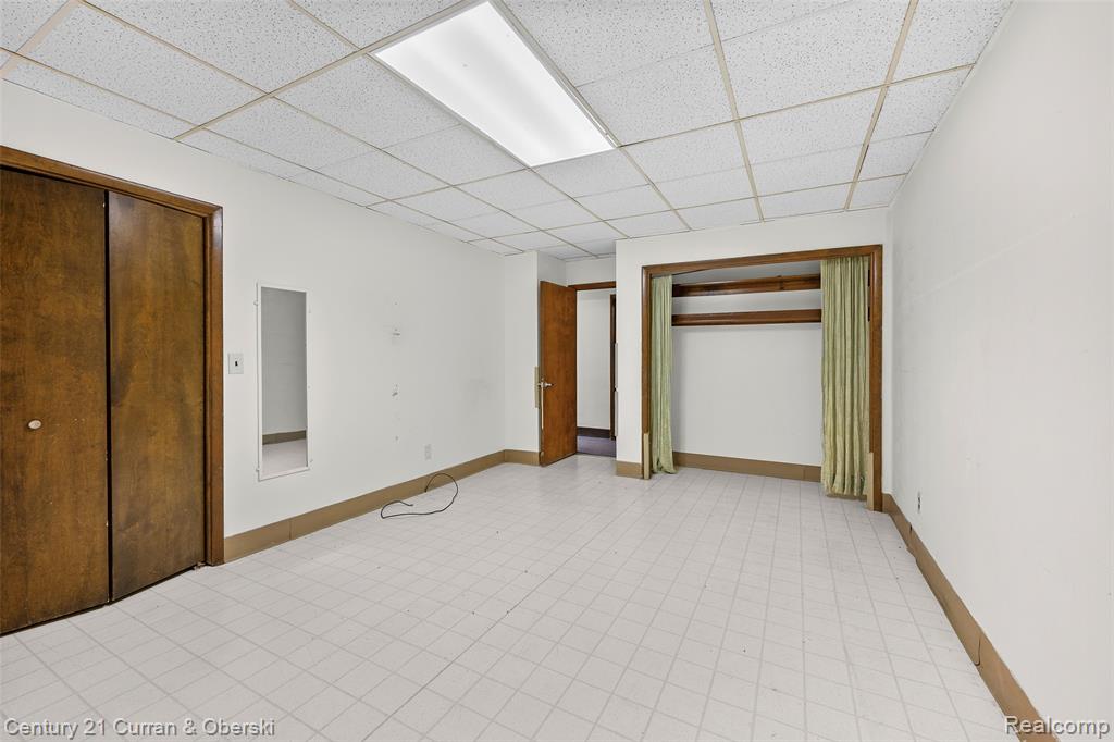 5620 Kaufman Street, Dearborn Heights, MI 48125 — Photo 18