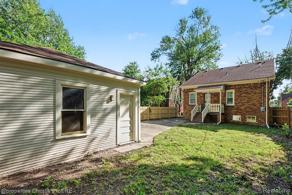 5984 Kensington Avenue, Detroit, MI 48224 — Photo 16