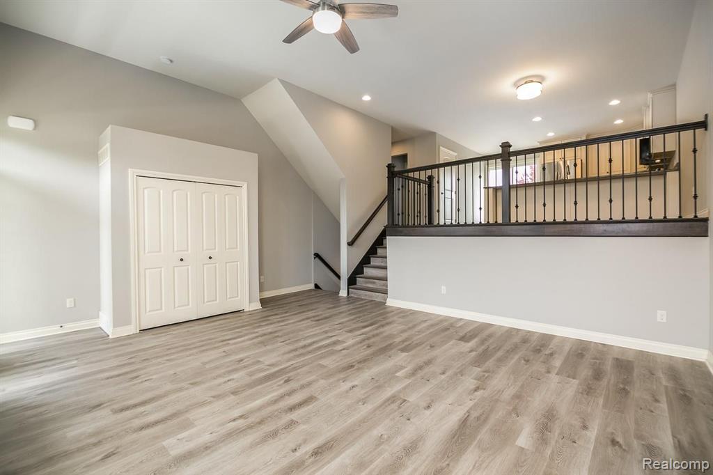 53438 CHAMPLAIN Street, Macomb, MI 48042 — Photo 22
