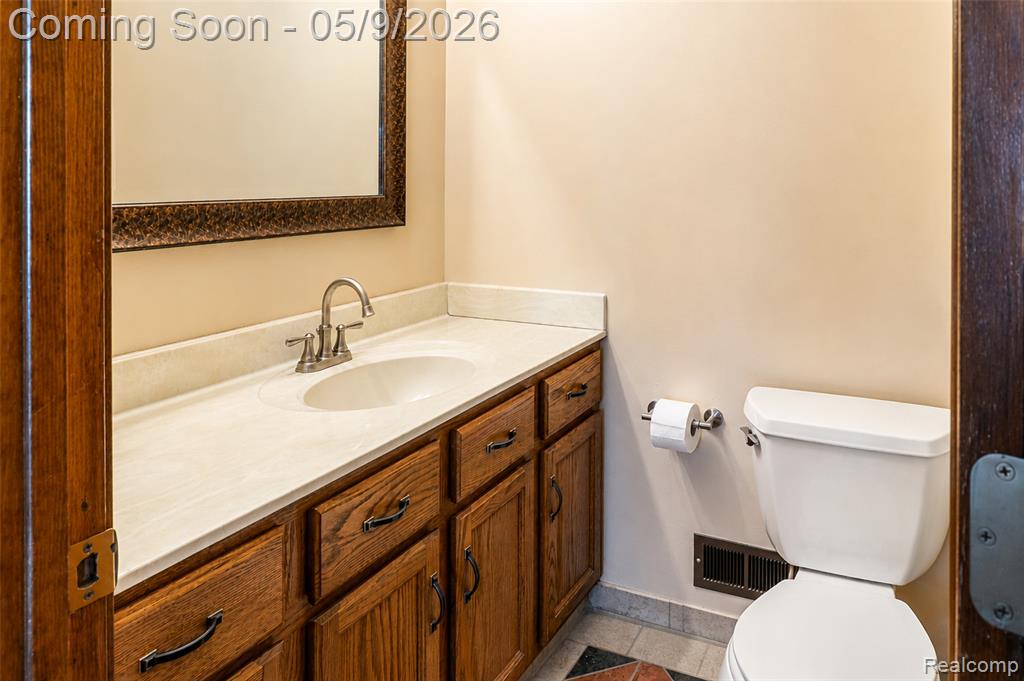 11119 Garrett Drive, Fowlerville, MI 48836 — Photo 29