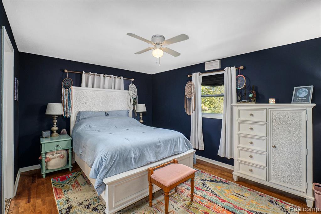 6137 Pebbleshire Drive, Grand Blanc, MI 48439 — Photo 14