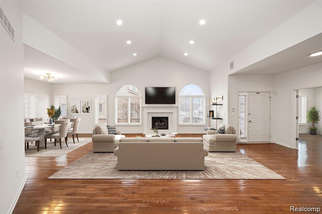 7258 CRACKLING CREEK Circle, West Bloomfield, MI — Photo 5