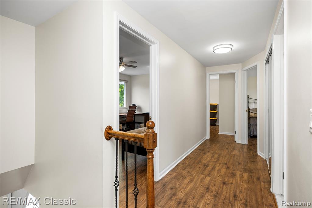 5651 Warrenshire Drive, West Bloomfield, MI — Photo 20