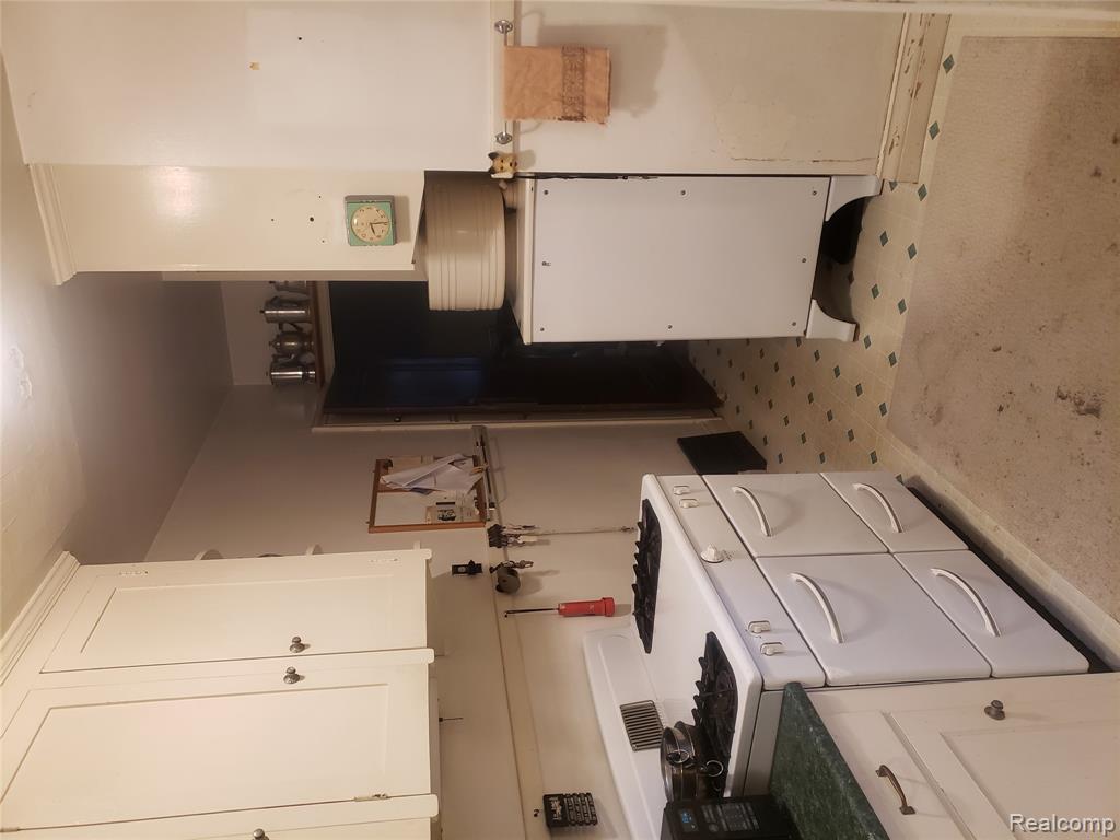 426 S Waverly Street S, Dearborn, MI 48124 — Photo 21