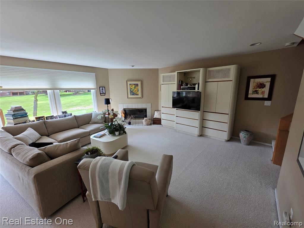 4201 Breckenridge Drive, 74, West Bloomfield, MI — Photo 4