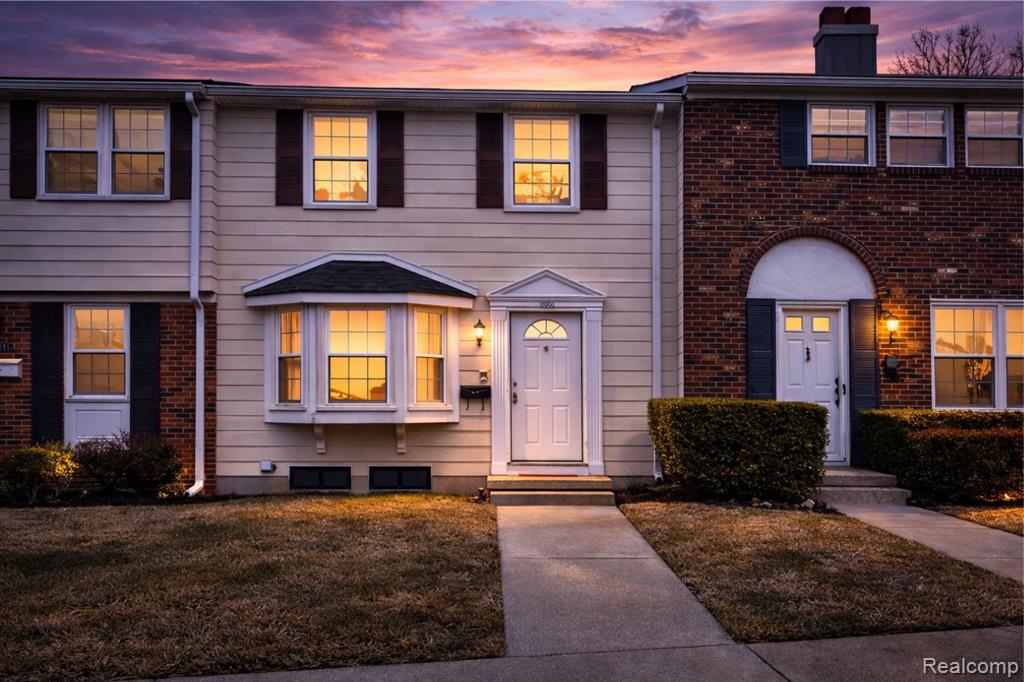 19585 Mariner Court, Northville, MI, 48167