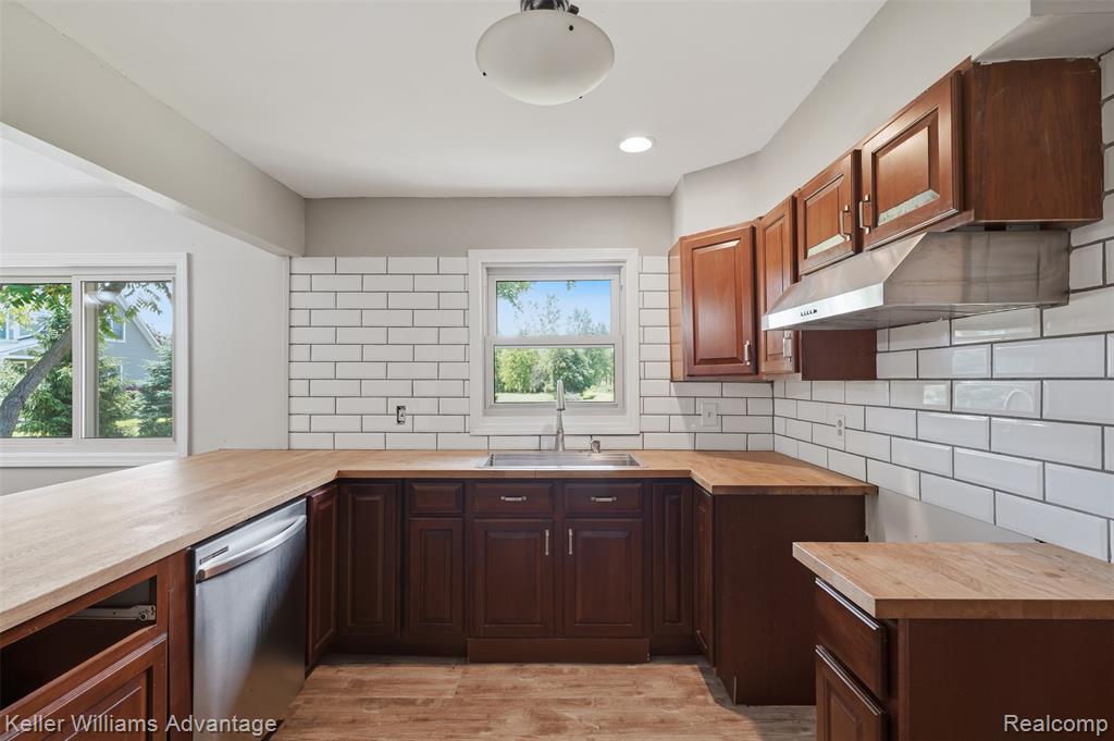 48053 Harris Road, Belleville, MI 48111 — Photo 15