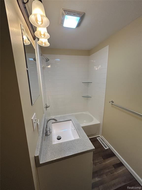 411 Crane Street, Eaton Rapids, MI 48827 — Photo 14