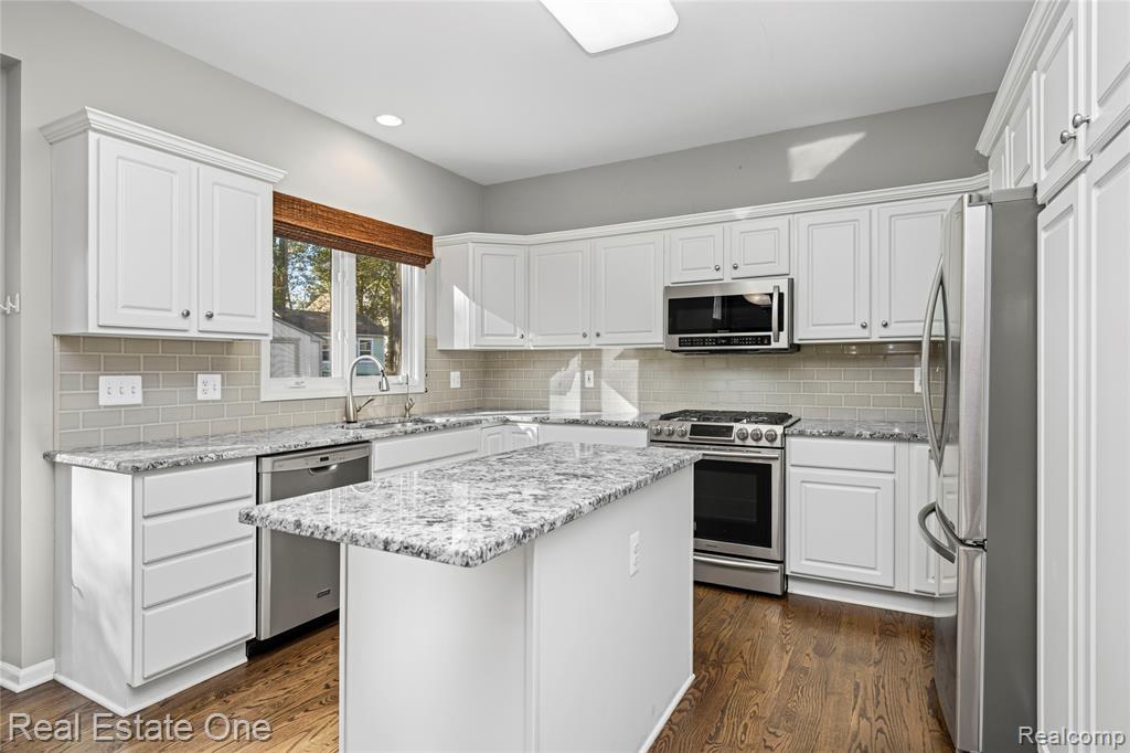 4659 Camelina Street, Commerce Twp, MI 48382 — Photo 27