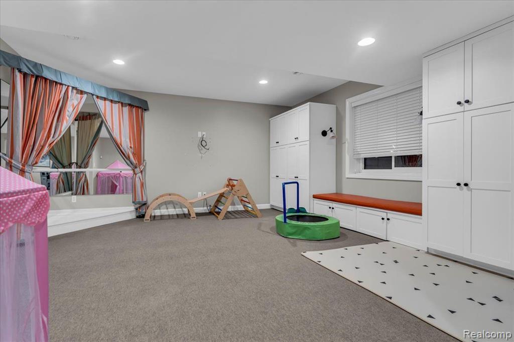 868 HAZEL Street, Birmingham, MI 48009 — Photo 51