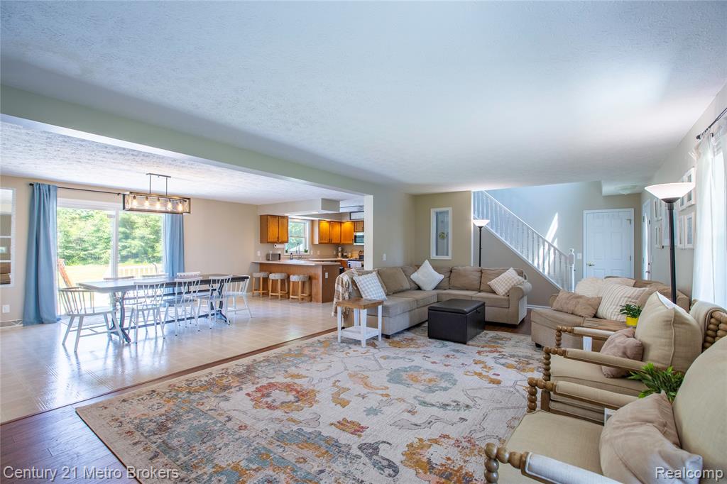 6278 Grand Blanc Road, Swartz Creek, MI 48473 — Photo 3