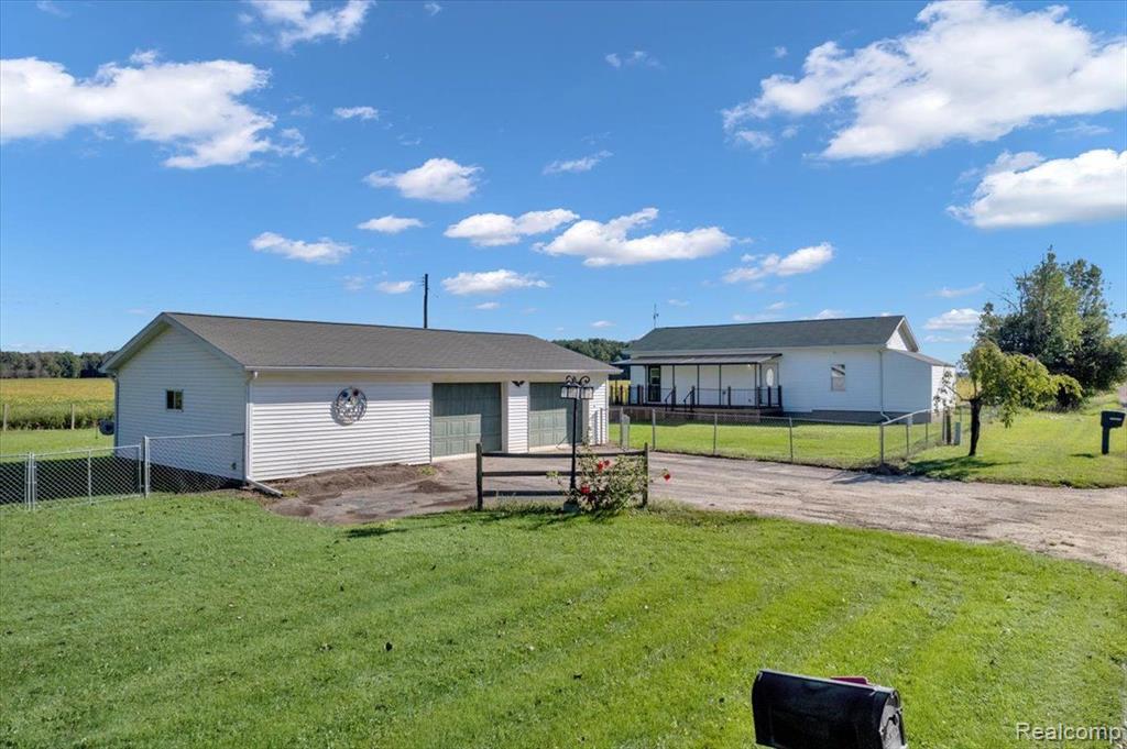 763 ELMWOOD Road, Fostoria, MI 48435 — Photo 15