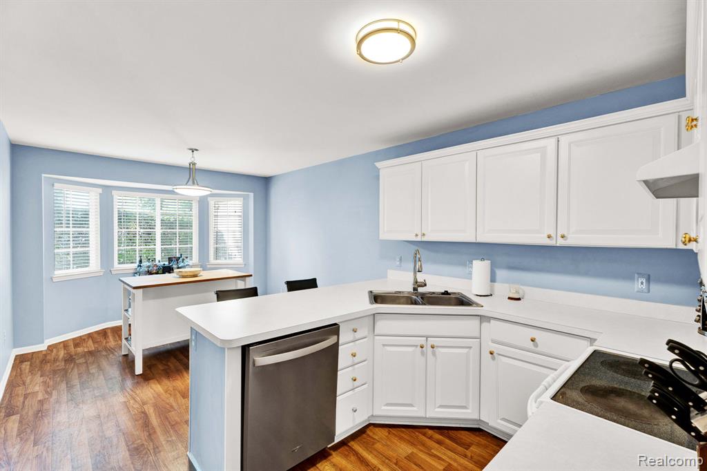 41225 Greenspire Drive, Clinton Twp, MI 48038 — Photo 9