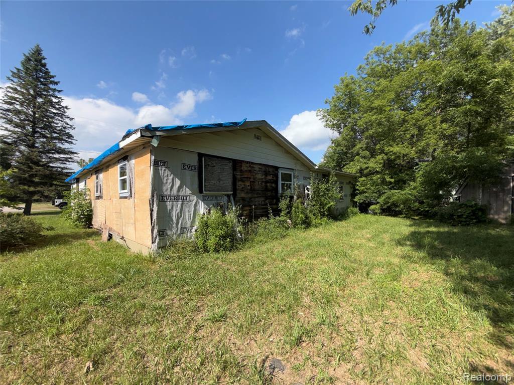 1387 W Princeton Avenue, Flint, MI 48505 — Photo 6