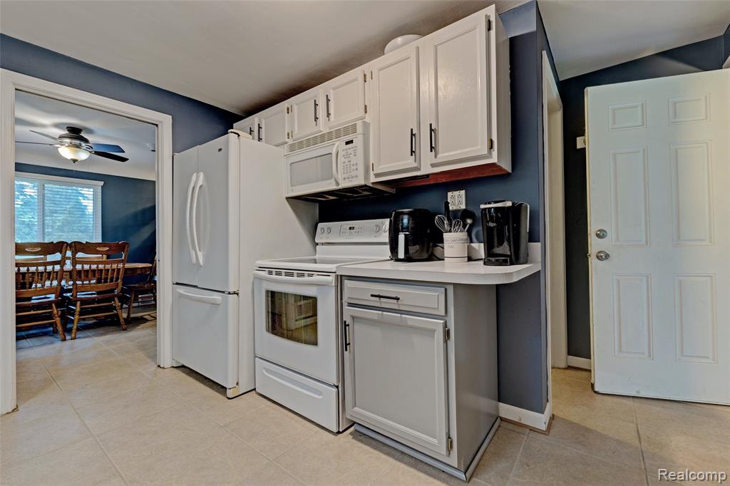 4127 N State Road, Davison, MI 48423 — Photo 13