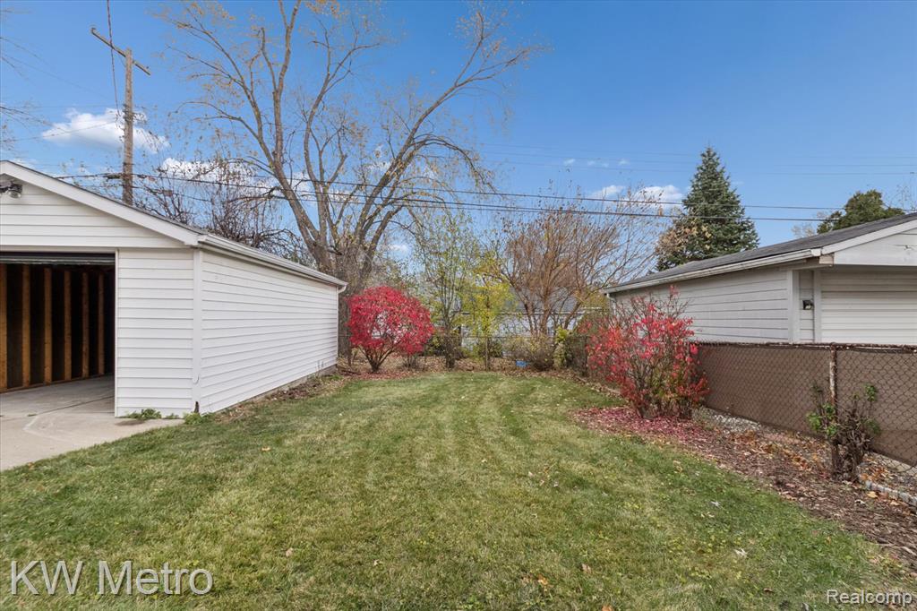 4116 Gardner Avenue, Berkley, MI 48072 — Photo 44