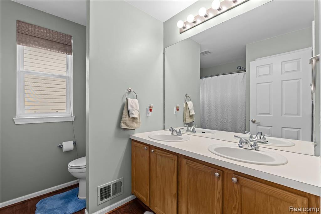 5071 Meadow Crest Circle, Holly, MI 48442 — Photo 16
