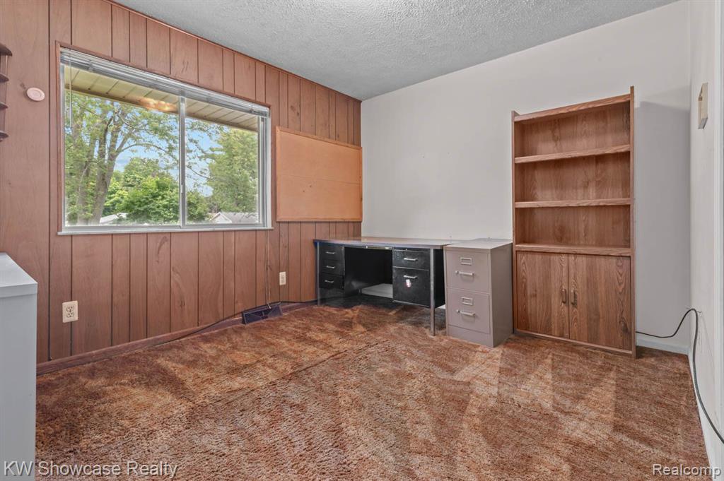 7675 VISGER Avenue, Waterford, MI 48329 — Photo 17