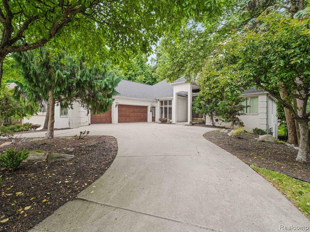 43564 Scenic Lane, Northville, MI 48167 — Photo 66