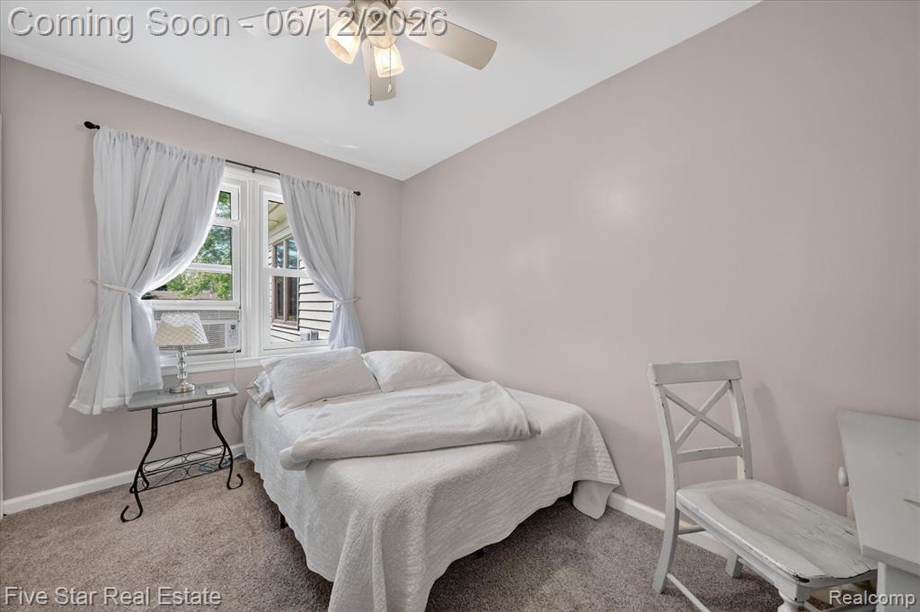 82 E Hurst Drive, Troy, MI 48085 — Photo 33
