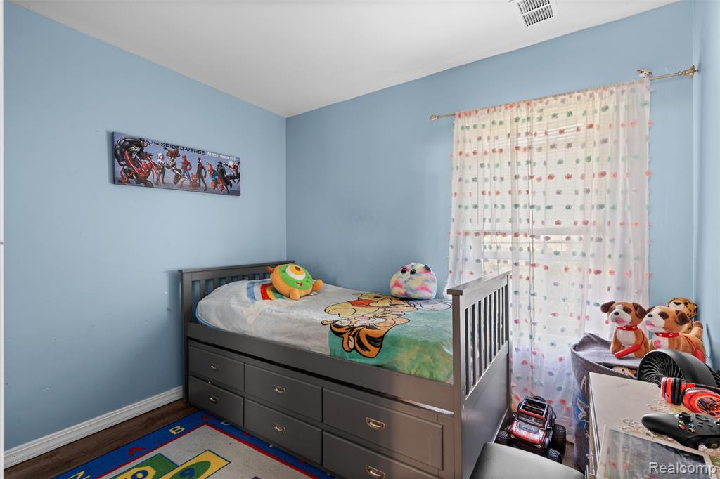 1325 E Lake Drive, Novi, MI 48377 — Photo 19
