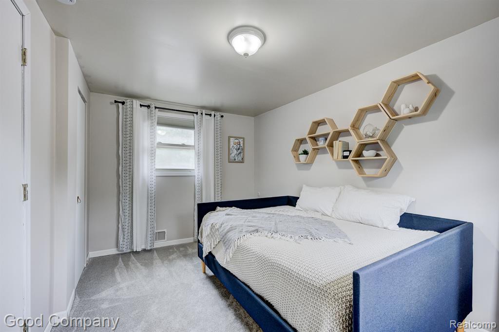 50210 Cedargrove Road, Shelby Twp, MI 48317 — Photo 46