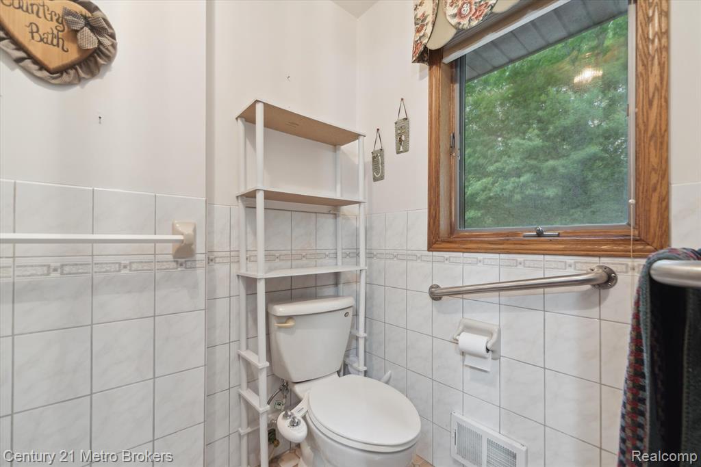 14210 W Burt Road W, Chesaning, MI 48616 — Photo 27